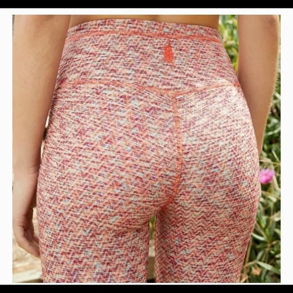 Free People Movement NWOT On It Flare Leggings New - Picture 4 of 8